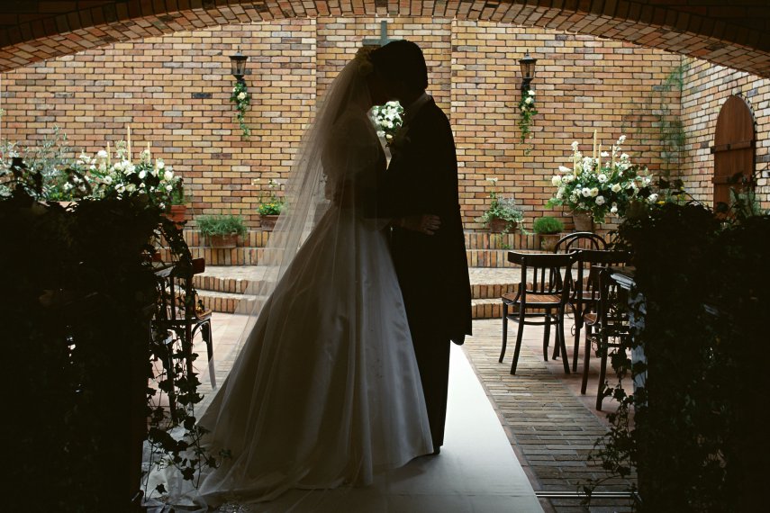 Что должны делать свидетели на свадьбе
